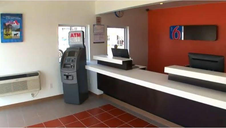 Motel 6-Long Beach, Ca - International City Экстерьер фото